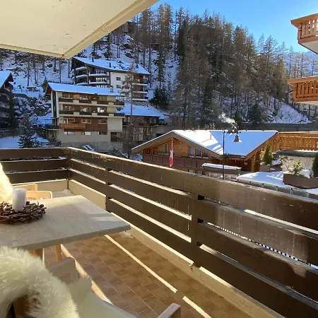 L'attila - Big And Cozy Flat In The Center 7 Beds Appartement Zermatt