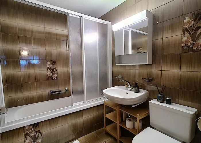 Lägenhet L'attila - Big And Cozy Flat In The Center 7 Beds